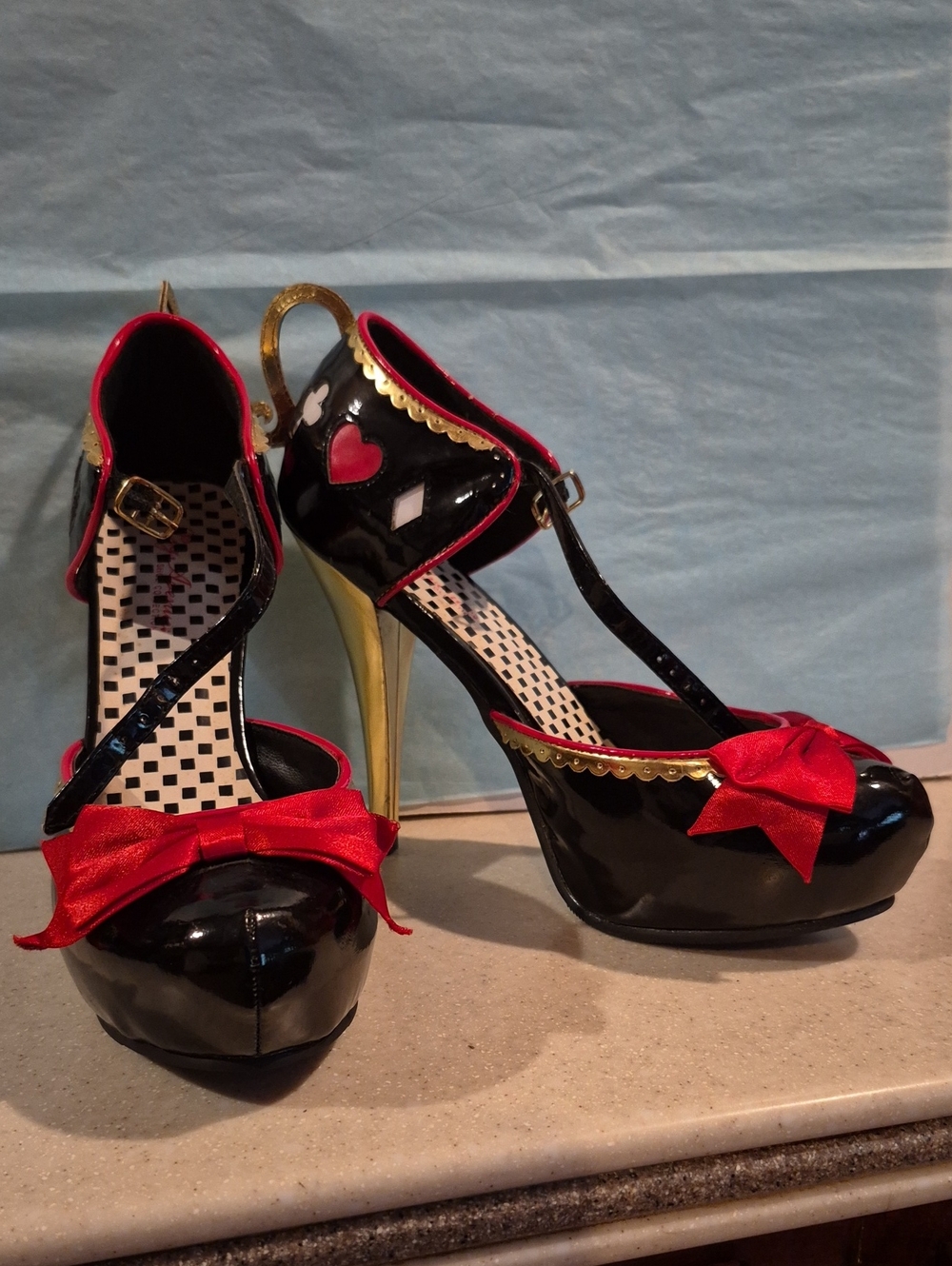 Leg Avenue Black Patent Platform Heels with Red Bow and Gold Heel